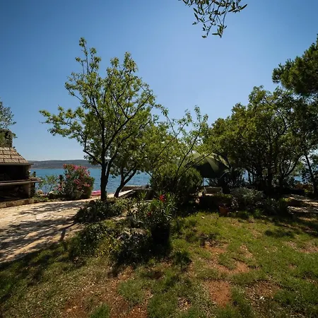 Apartment Lanadoti Seline