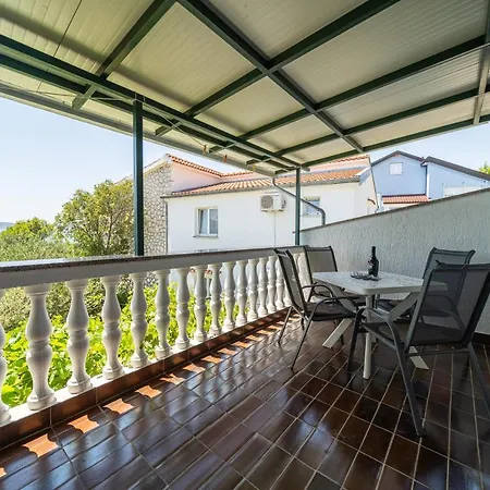 Apartment Lanadoti